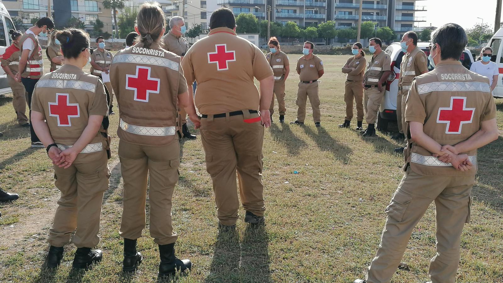 Desfile no Dia Internacional da Cruz Vermelha 2021