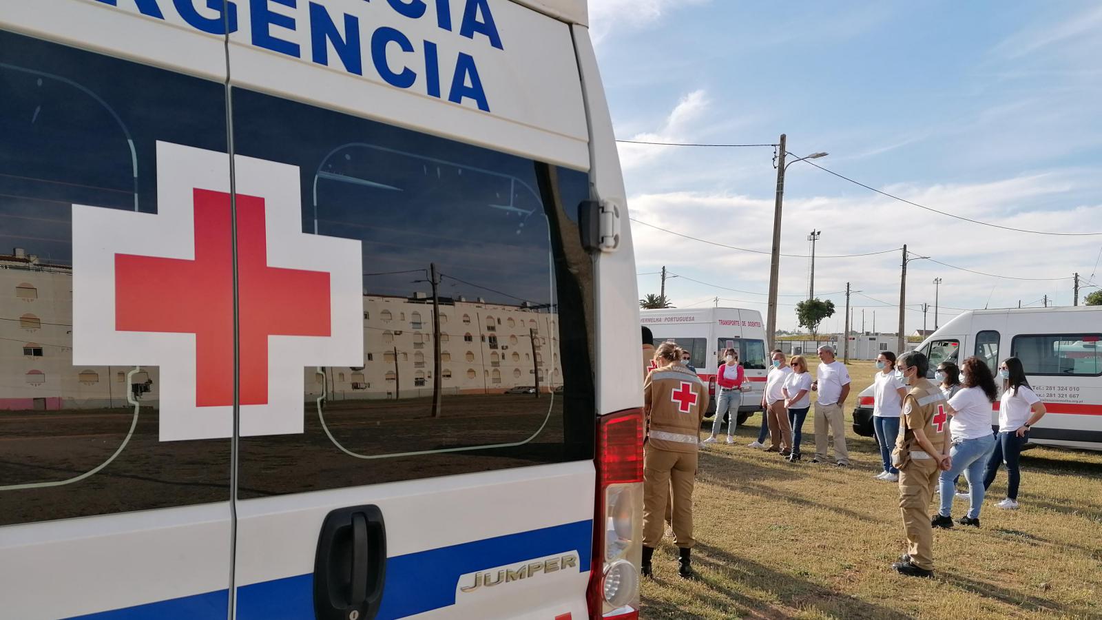 Desfile no Dia Internacional da Cruz Vermelha 2021