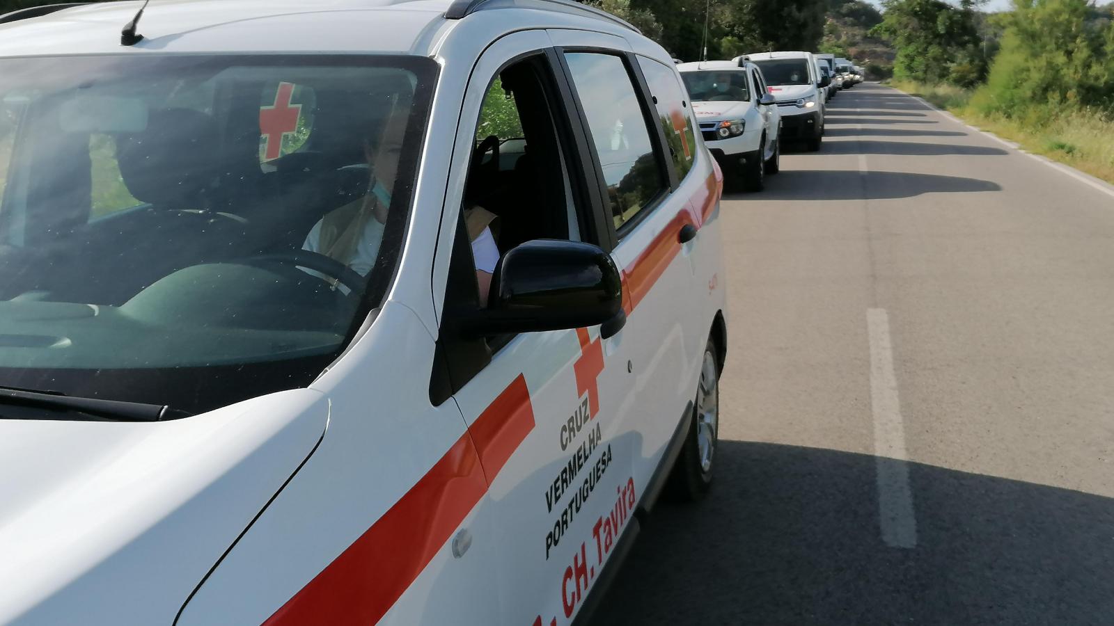Desfile no Dia Internacional da Cruz Vermelha 2021