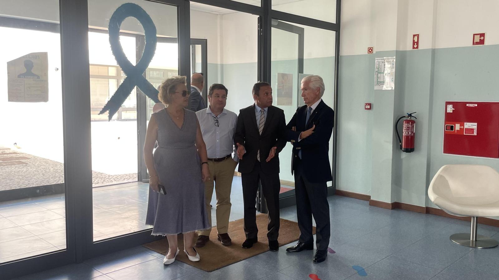 President of the Portuguese Red Cross, António Saraiva, visits Tavira Humanitarian Center