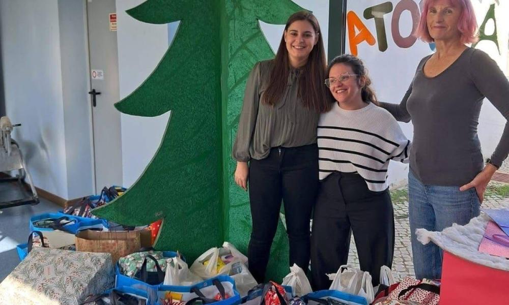 Thanks / Nicola and friends